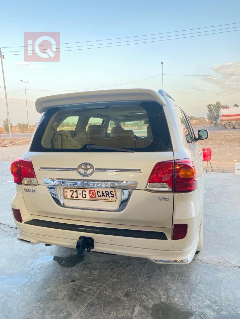 تويوتا لاندكروزر